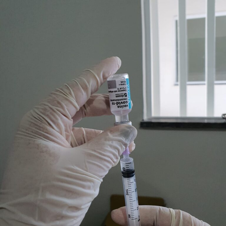 Santa Rita recebe mais de 6 mil doses e garante imunização para pessoas a partir de 30 anos