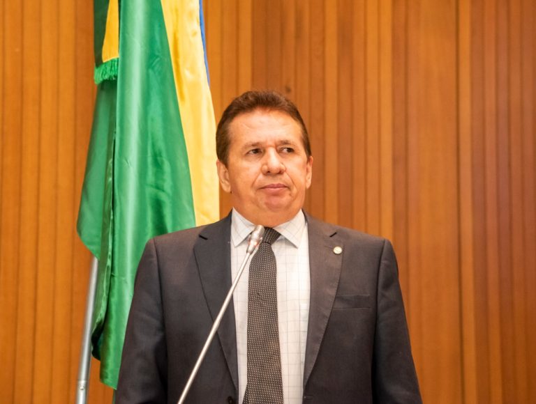 Ariston Ribeiro parabeniza governo e prefeitura por obras em Santa Rita