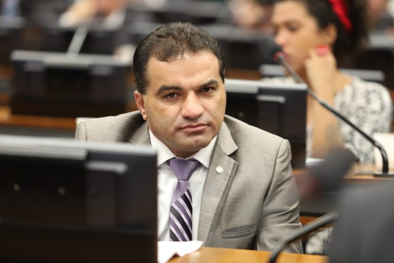 Revista Crusoé distorce fatos e ignora dados para dizer que dinheiro na mão de Josimar era fruto de desvio de emendas