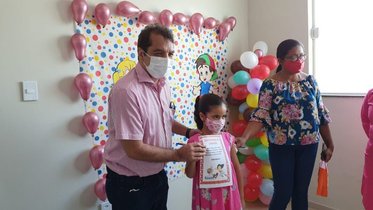 Dr. Hilton Gonçalo acompanha abertura da vacinação de crianças em Santa Rita