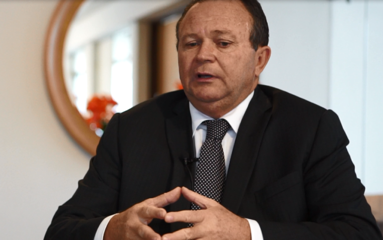 Filiação de Brandão no PSB foca na federação com PT, mas verticalização pode atrapalhar alianças
