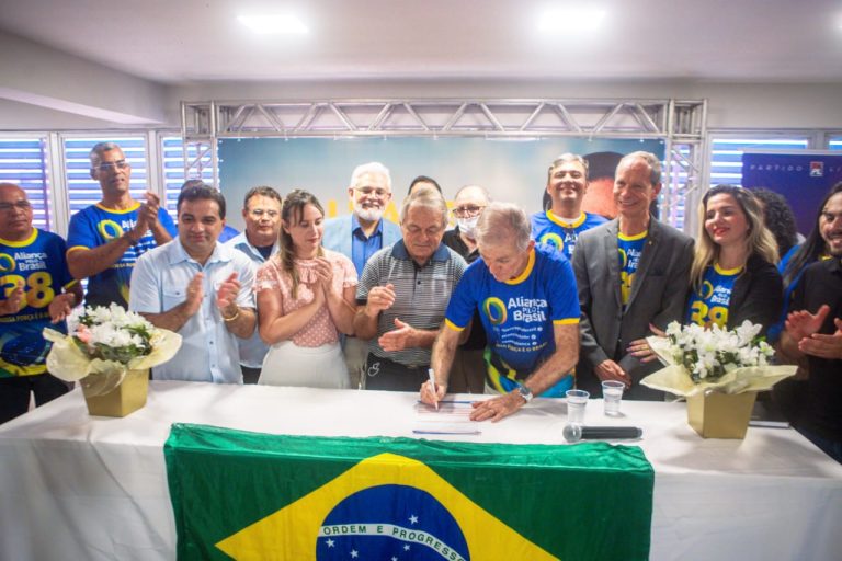 Cúpula do Aliança pelo Brasil no Maranhão se filia ao PL, oficializando apoio a Josimar