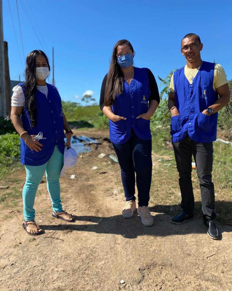 CPI da Água flagra esgoto sem tratamento sendo despejado na praia de Jararaí