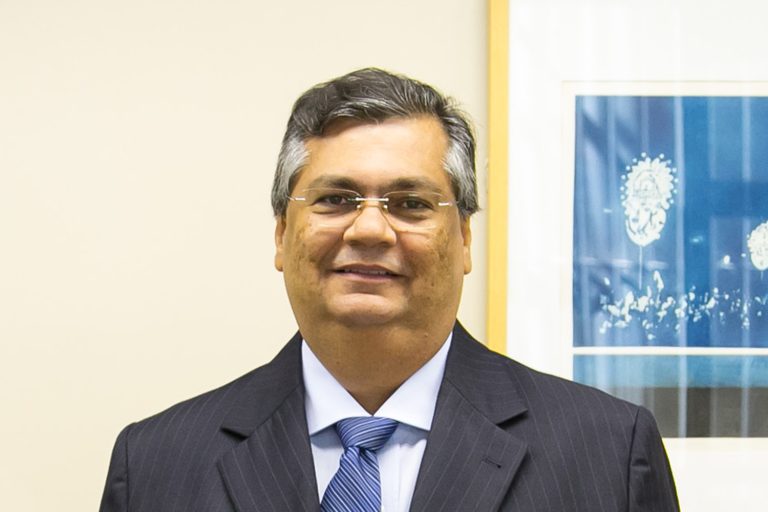 Exata mostra queda de Flávio Dino de quase 10 pontos na disputa pelo Senado no Maranhão