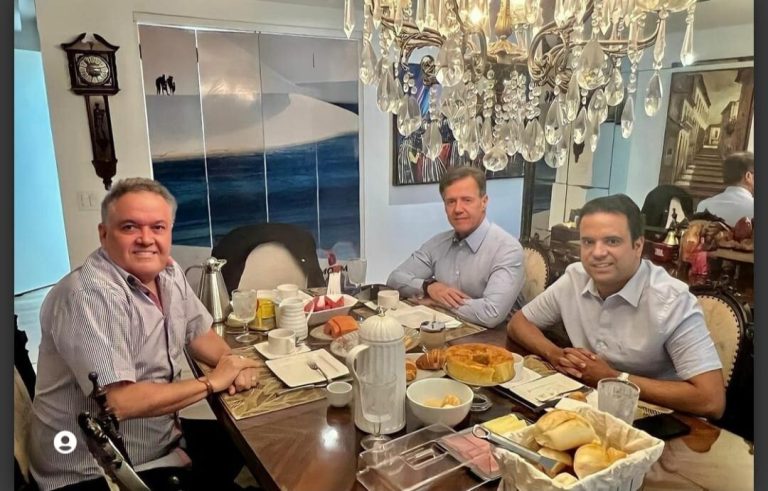 Aluisio manda que politicos do PSC não alinhados a Roberto Rocha procurem outro partido