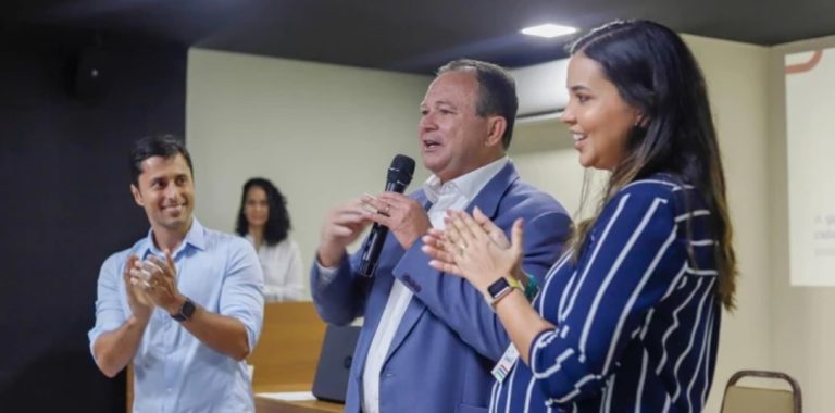 Brandão mantém Karen Barros no Procon e anuncia Júnior Marreca na Seinc