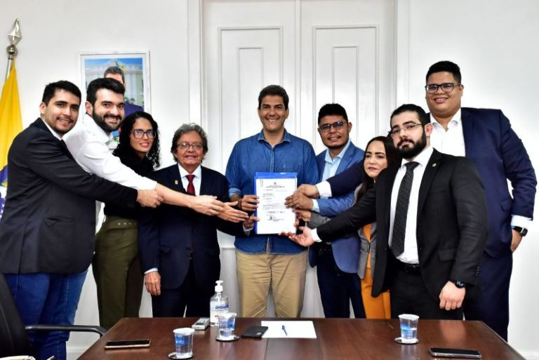 Câmara faz entrega formal do Plano Diretor ao prefeito de São Luís