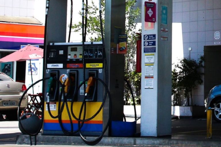 União compensará estados em R$ 26,9 bi por ICMS de combustíveis