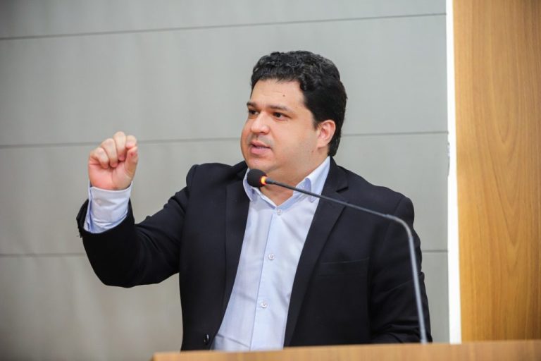 Vídeo: “Está mentindo”, diz Joel Nunes sobre ajuda de Carlos Lula para transferir pacientes do Hospital da Criança