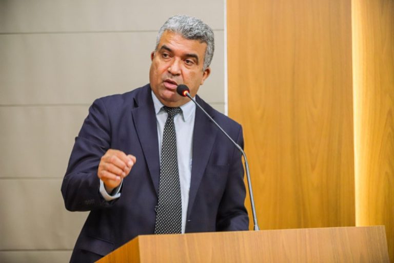 Marcial Lima pede ao TJ para investigar cassação de vereador que terminou com comemoração em bar