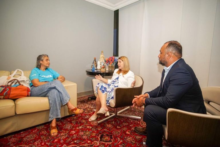 Iracema discute parcerias com Unicef em prol de crianças e adolescentes