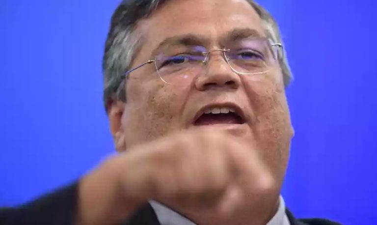 Flávio Dino jura que não almeja indicação para o STF
