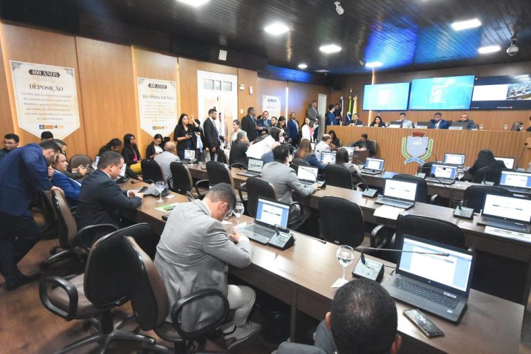 Vereadores aprovam novo texto do projeto de lei dos precatórios em São Luís