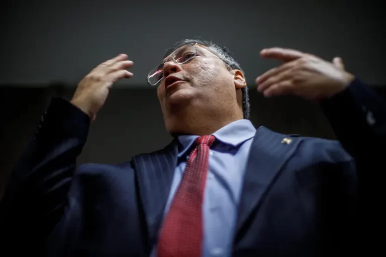 Flávio Dino pode ficar impedido de votar em ações que Rosa Weber lançou votos no STF