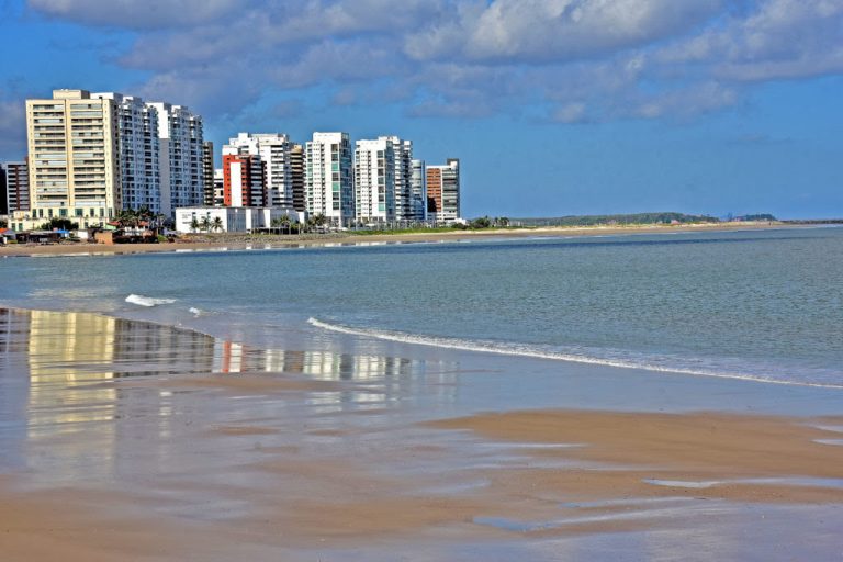 Litoral de São Luís tem três trechos impróprios para banho