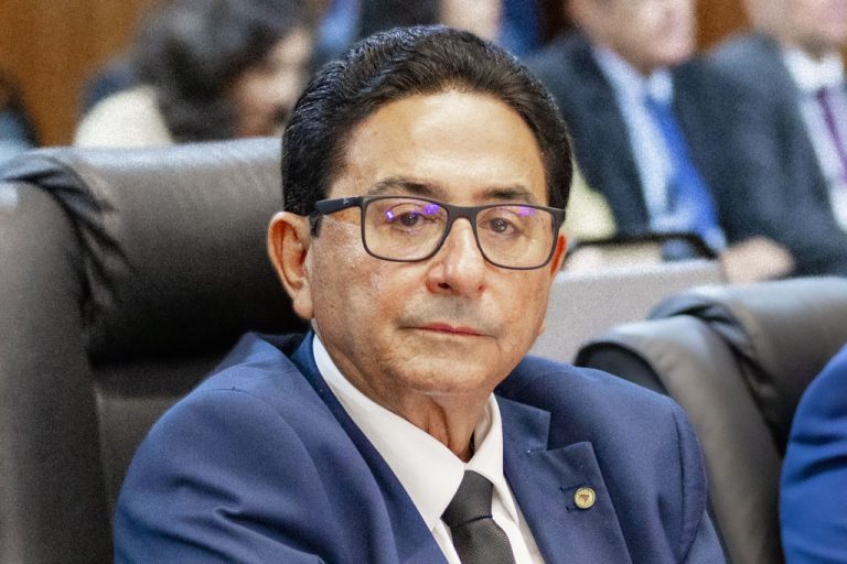 STJ não conhece embargos de Hemetério Weba contra condenação por improbidade