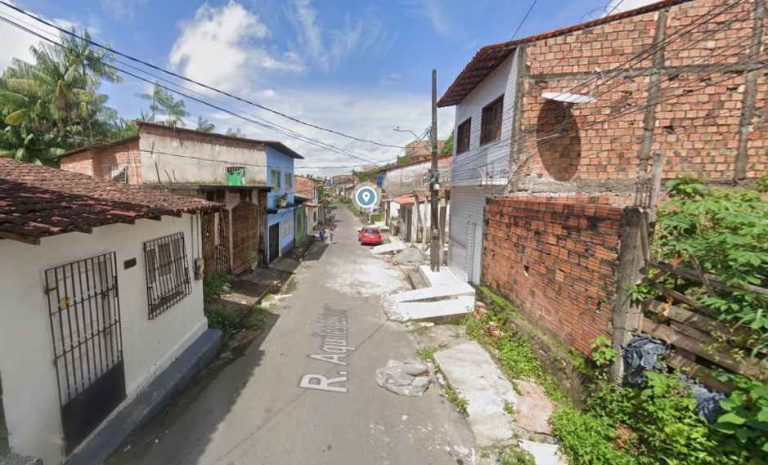 Justiça determina que prefeitura retire famílias de áreas de risco no bairro Sá Viana