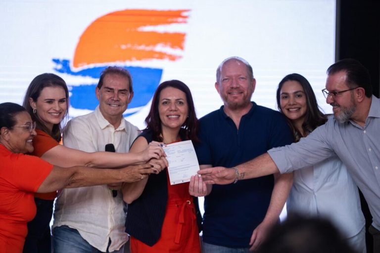 Partido de Othelino Neto é um dos 11 que mais acionaram o STF