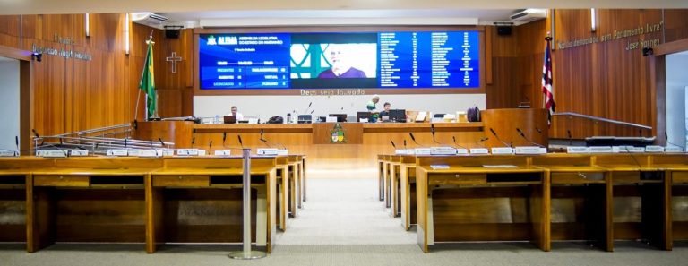 Alema retoma atividades na terça-feira com plenário modernizado