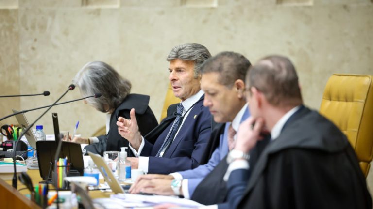 Nepotismo em pauta no STF pode mudar quadro dos TCEs