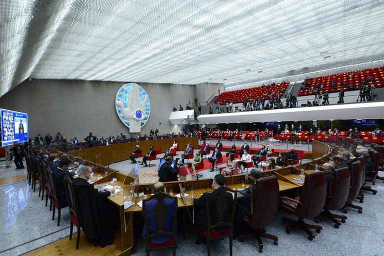Inquérito contra conselheiro de TCE é rejeitado pelo STJ