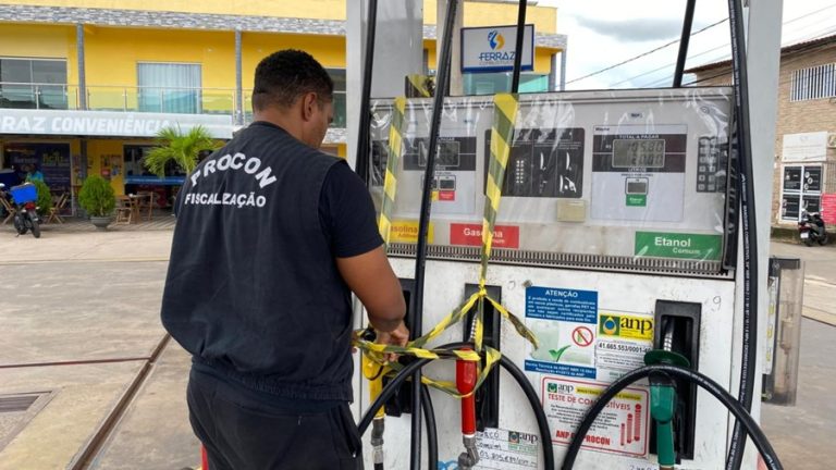 Procon pede multa de R$ 1 bi por preços dos combustíveis