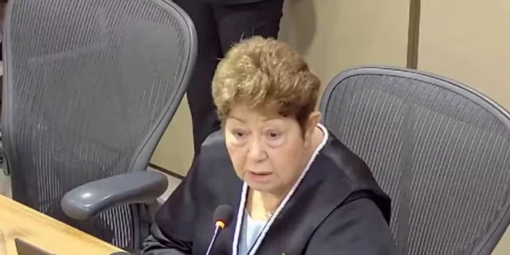 Magistrada compara fim de penduricalhos à escravidão