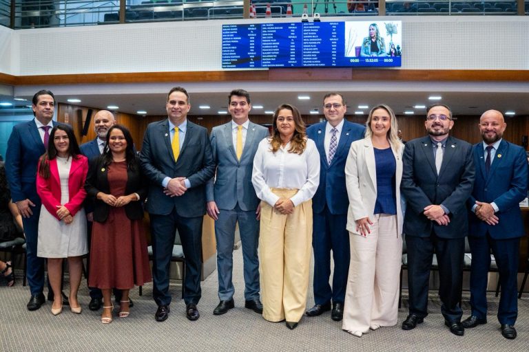 Assembleia celebra os 80 anos de criação do Sistema CFC/CRC